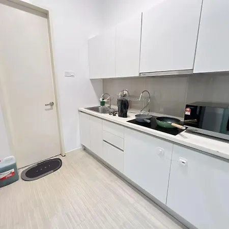 Pj 2 Room Id Home Design 1-8 Pax 5 Min To One U Petaling Jaya Exterior photo