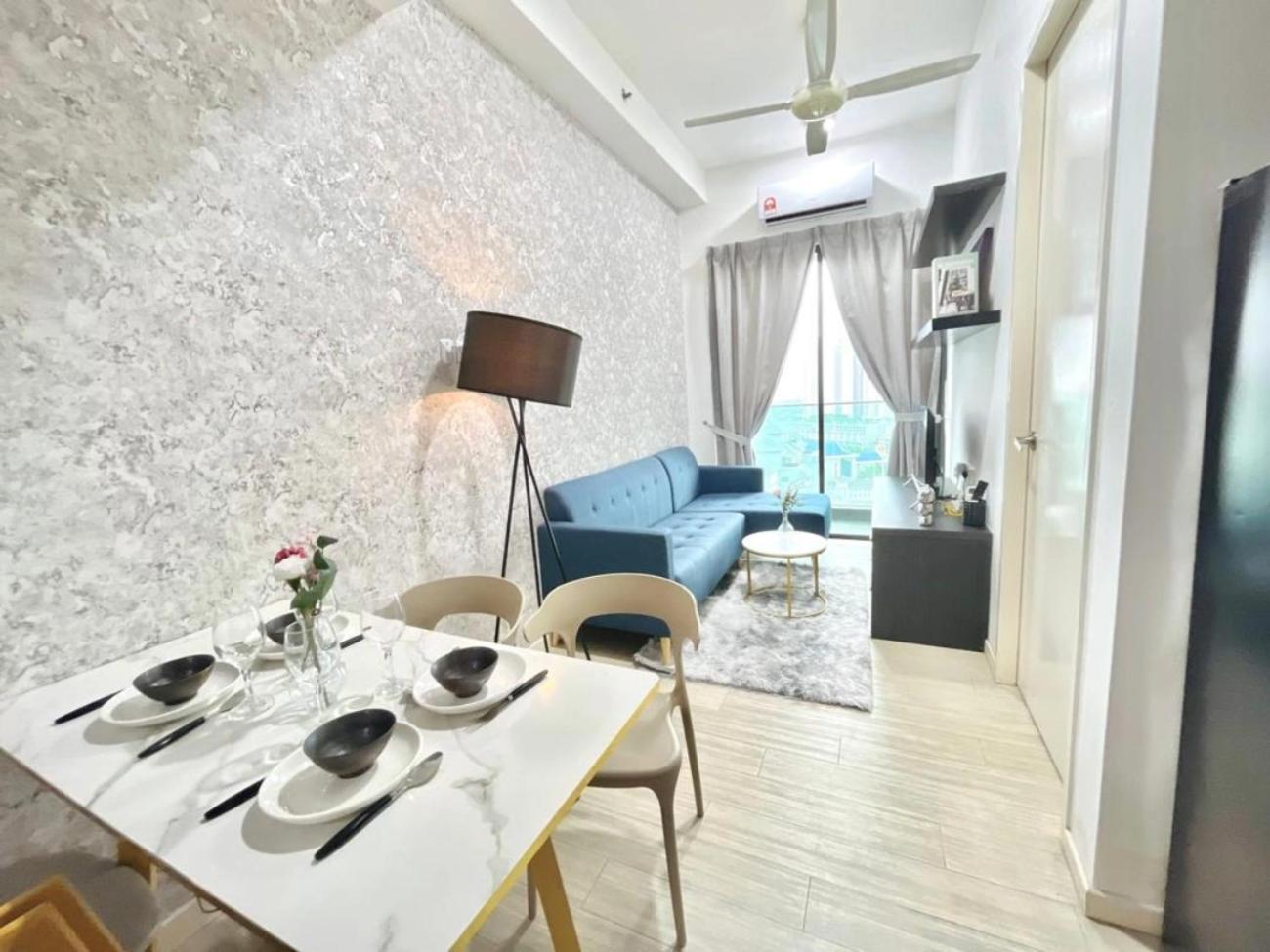 Apartment Pj 2 Id Design 1-8 Pax 5 Min To One U Petaling Jaya